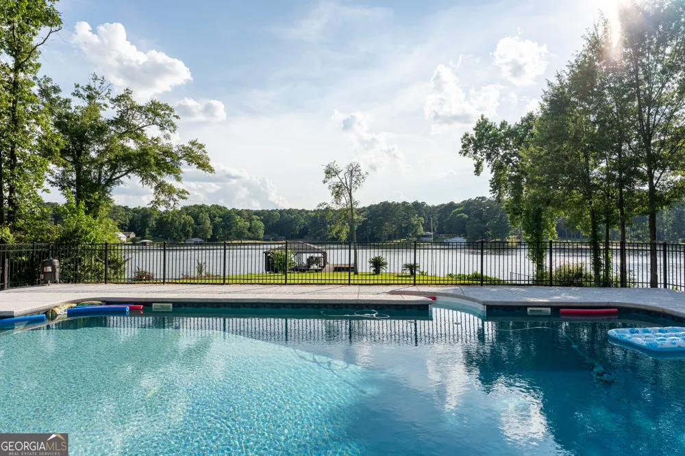 139 Admiralty Way Milledgeville, GA 31061