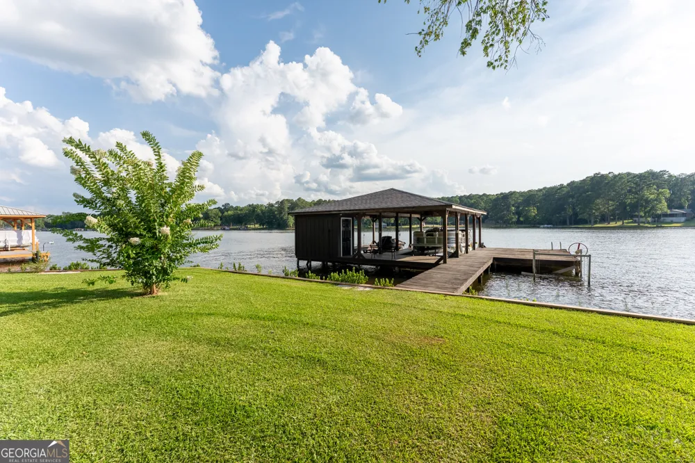 139 Admiralty Way Milledgeville, GA 31061