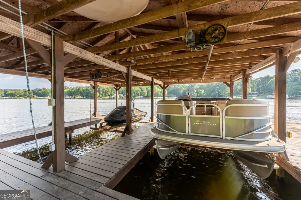 139 Admiralty Way Milledgeville, GA 31061