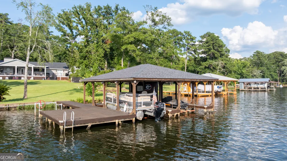 139 Admiralty Way Milledgeville, GA 31061