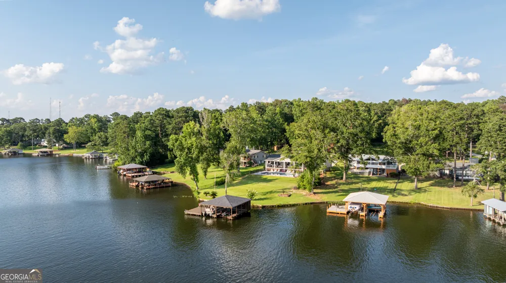 139 Admiralty Way Milledgeville, GA 31061