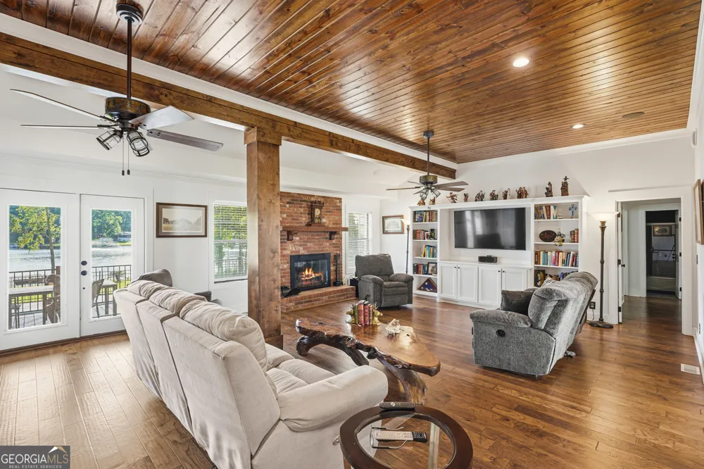 139 Admiralty Way Milledgeville, GA 31061