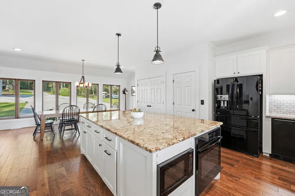 139 Admiralty Way Milledgeville, GA 31061