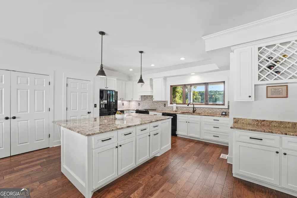 139 Admiralty Way Milledgeville, GA 31061