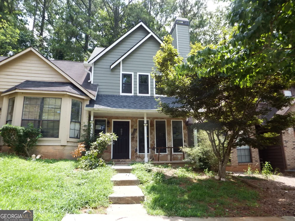 885 Brandy Oaks LN Stone Mountain, GA 30088