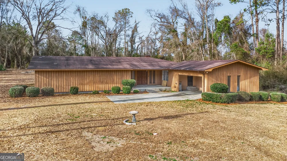 9441 Hwy 169 Glennville, GA 30427