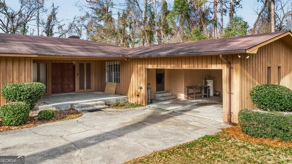 9441 Hwy 169 Glennville, GA 30427