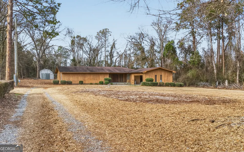 9441 Hwy 169 Glennville, GA 30427