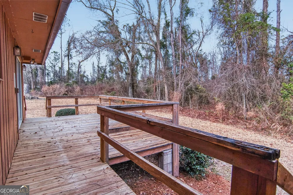 9441 Hwy 169 Glennville, GA 30427
