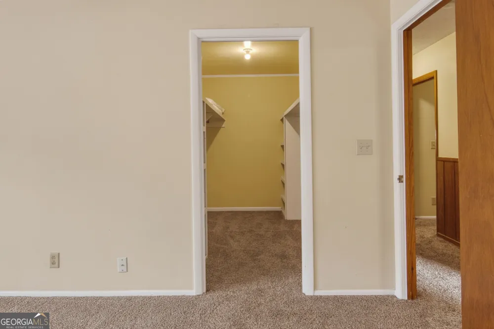 9441 Hwy 169 Glennville, GA 30427