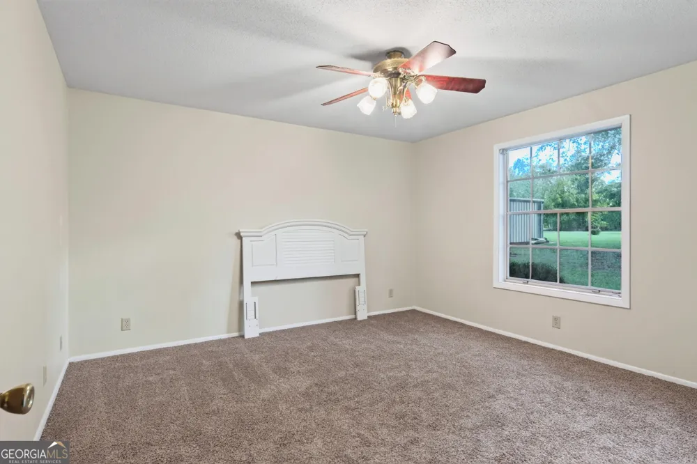 9441 Hwy 169 Glennville, GA 30427
