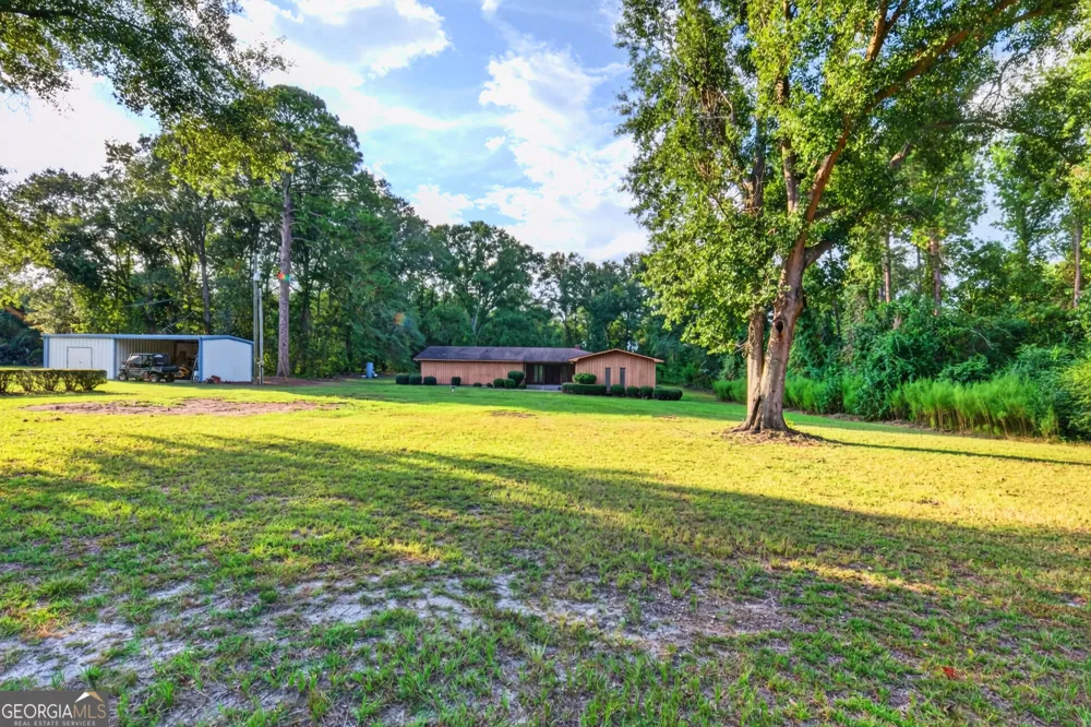 9441 Hwy 169 Glennville, GA 30427