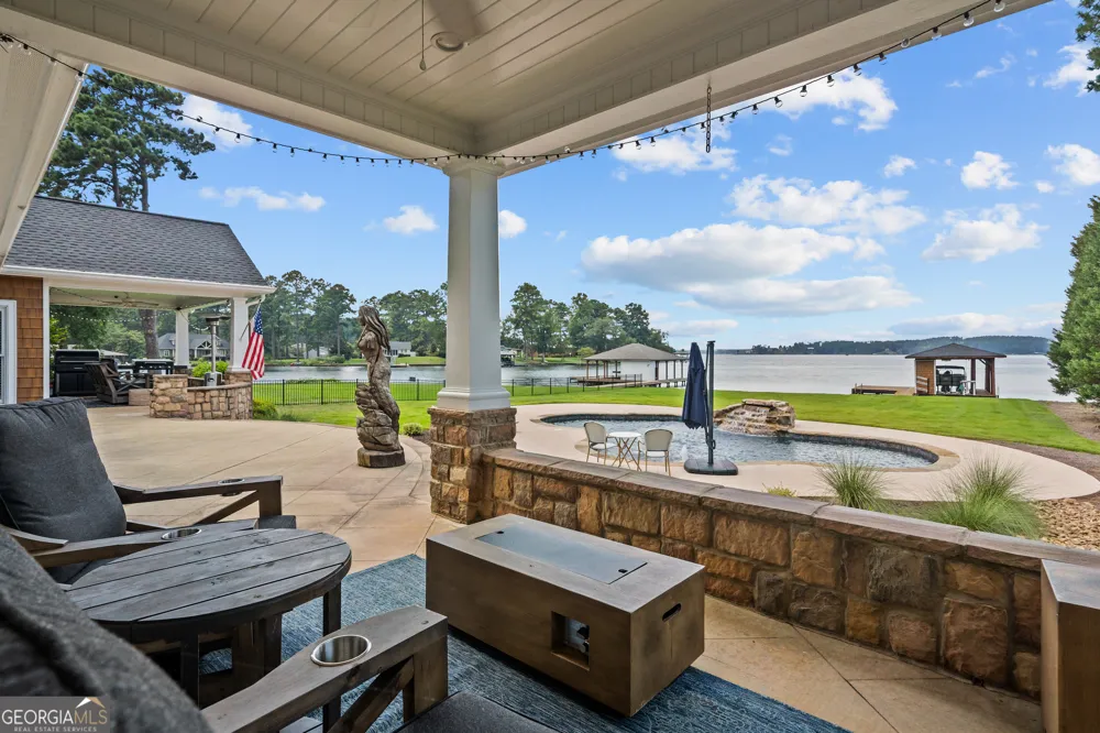 245 Lakeshore CIR Milledgeville, GA 31061