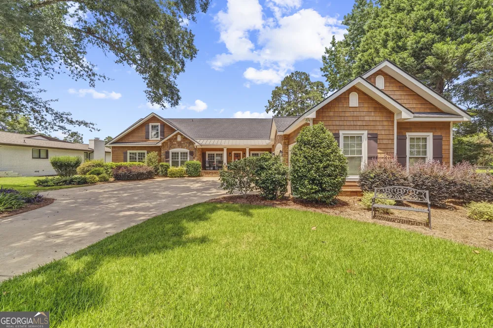 245 Lakeshore CIR Milledgeville, GA 31061