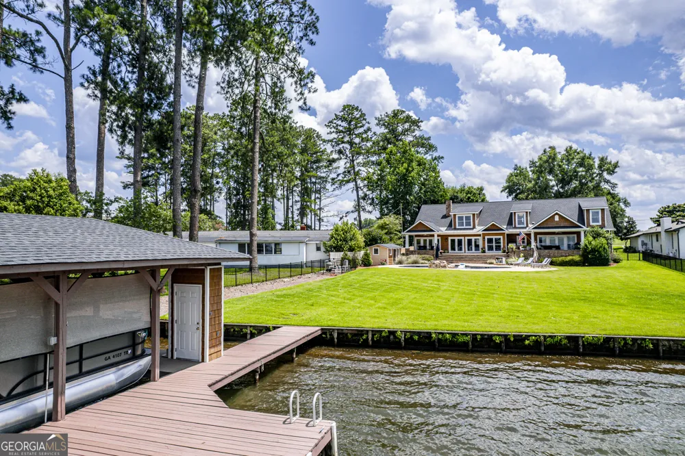 245 Lakeshore CIR Milledgeville, GA 31061