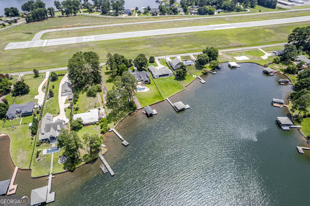 245 Lakeshore CIR Milledgeville, GA 31061