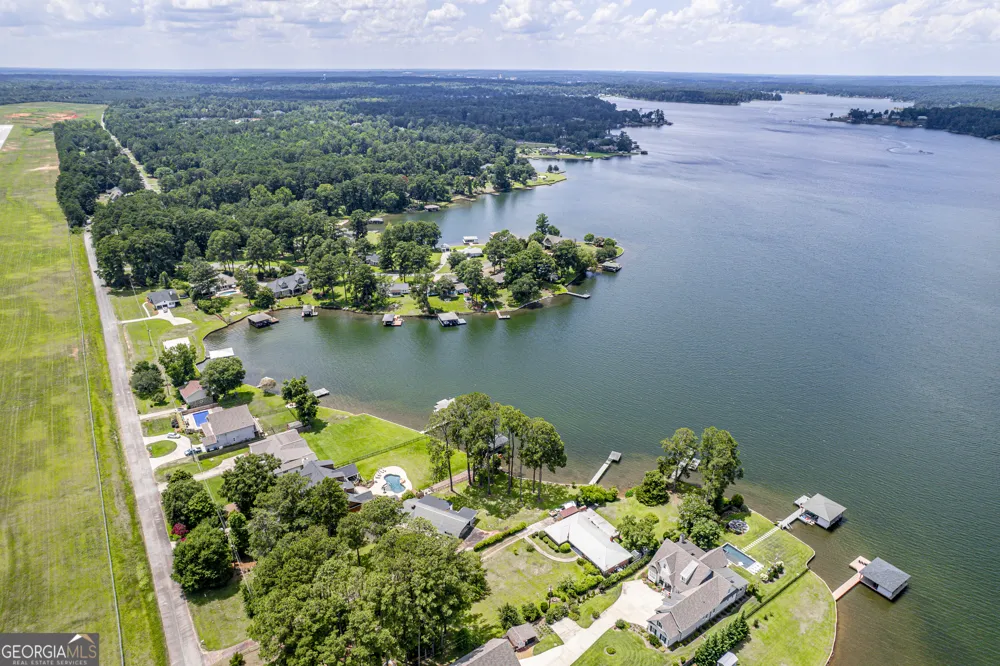 245 Lakeshore CIR Milledgeville, GA 31061