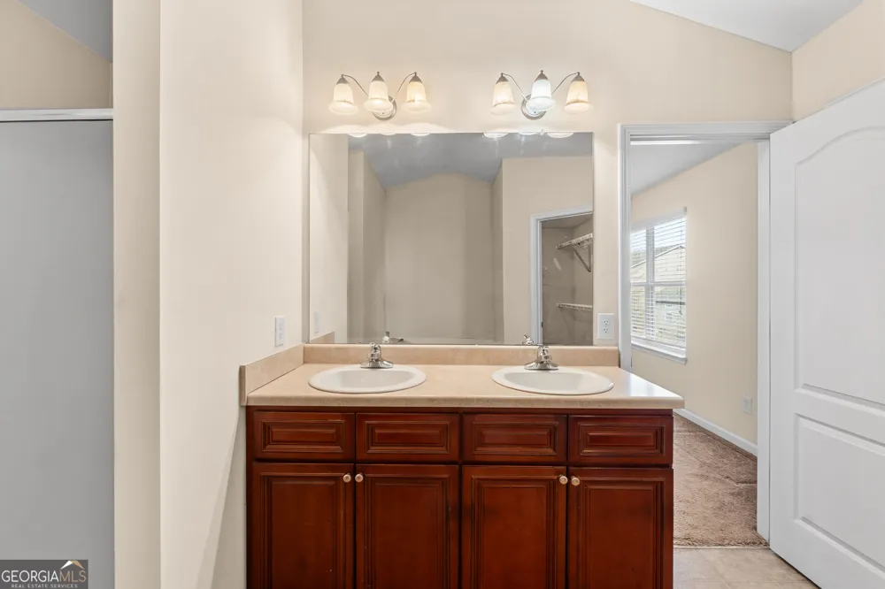 102 Steeple CT Perry, GA 31069