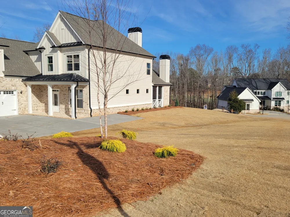 1960 Duncans Mill LN Jefferson, GA 30549