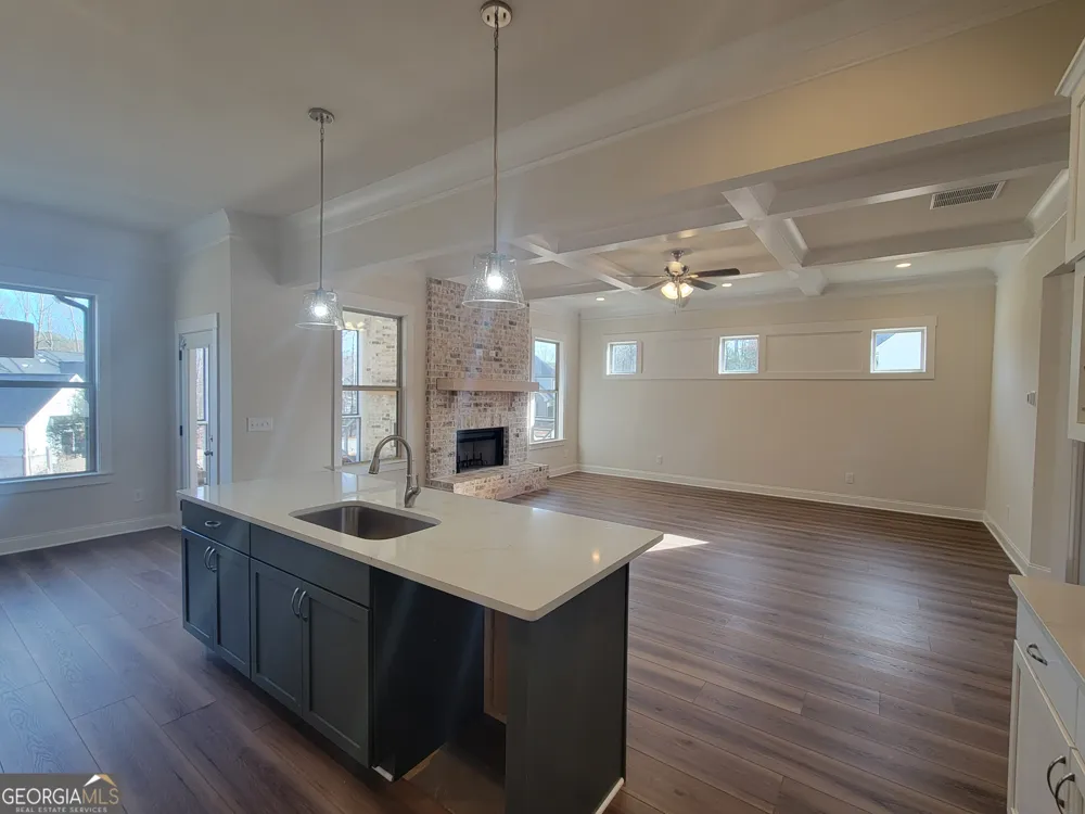 1960 Duncans Mill LN Jefferson, GA 30549