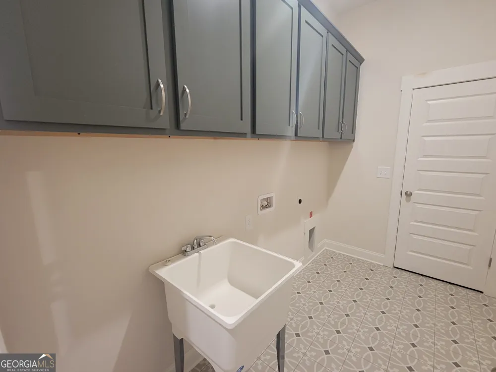 1960 Duncans Mill LN Jefferson, GA 30549