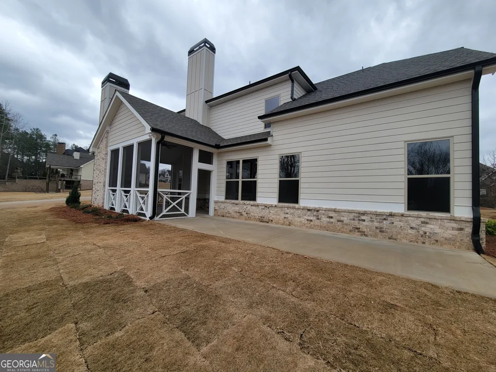 1960 Duncans Mill LN Jefferson, GA 30549