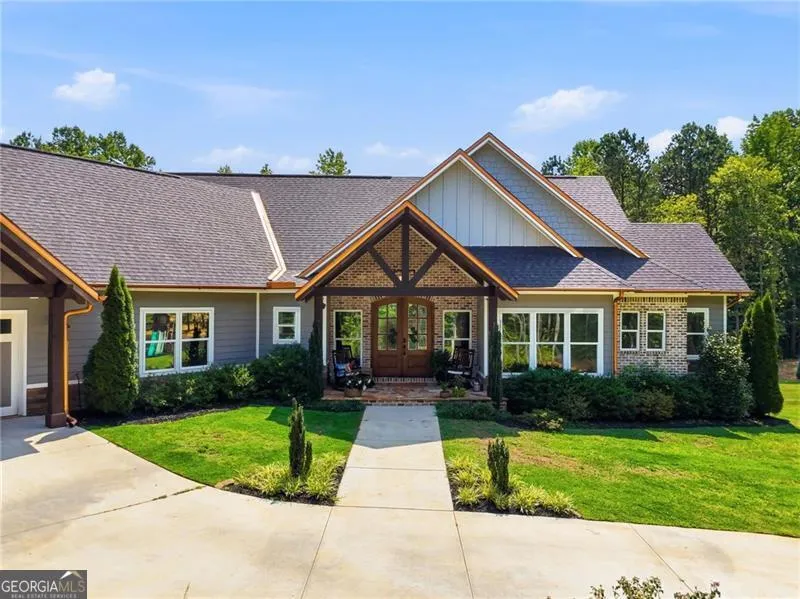 24 Simpson RD Bremen, GA 30110