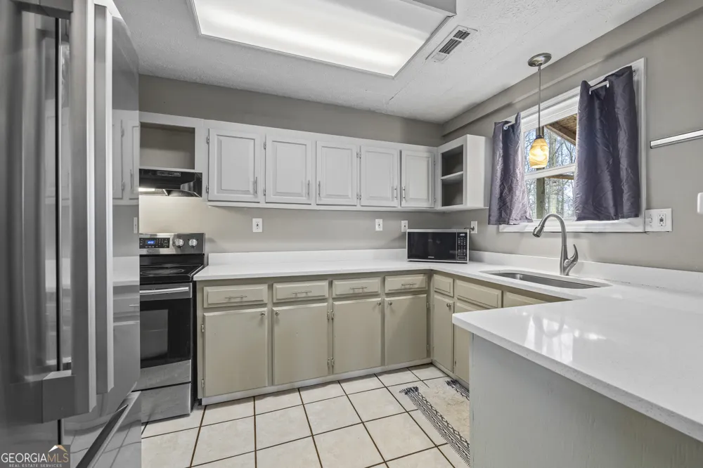 882 B Bailey RD Hartwell, GA 30643
