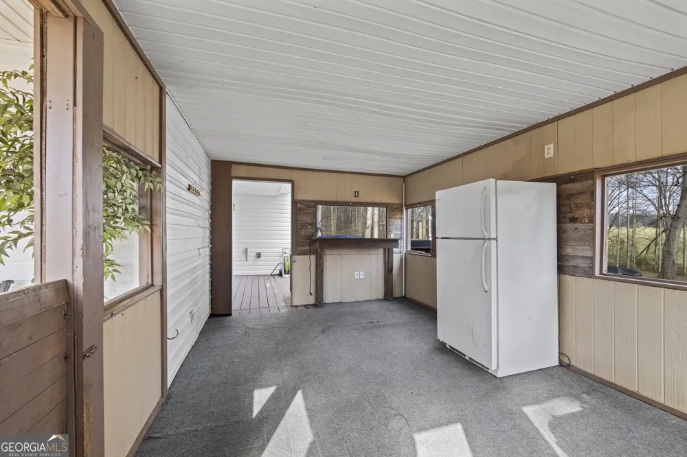 882 B Bailey RD Hartwell, GA 30643