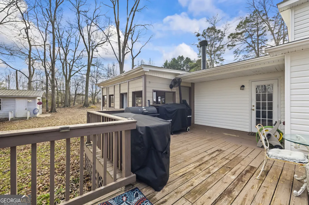882 B Bailey RD Hartwell, GA 30643