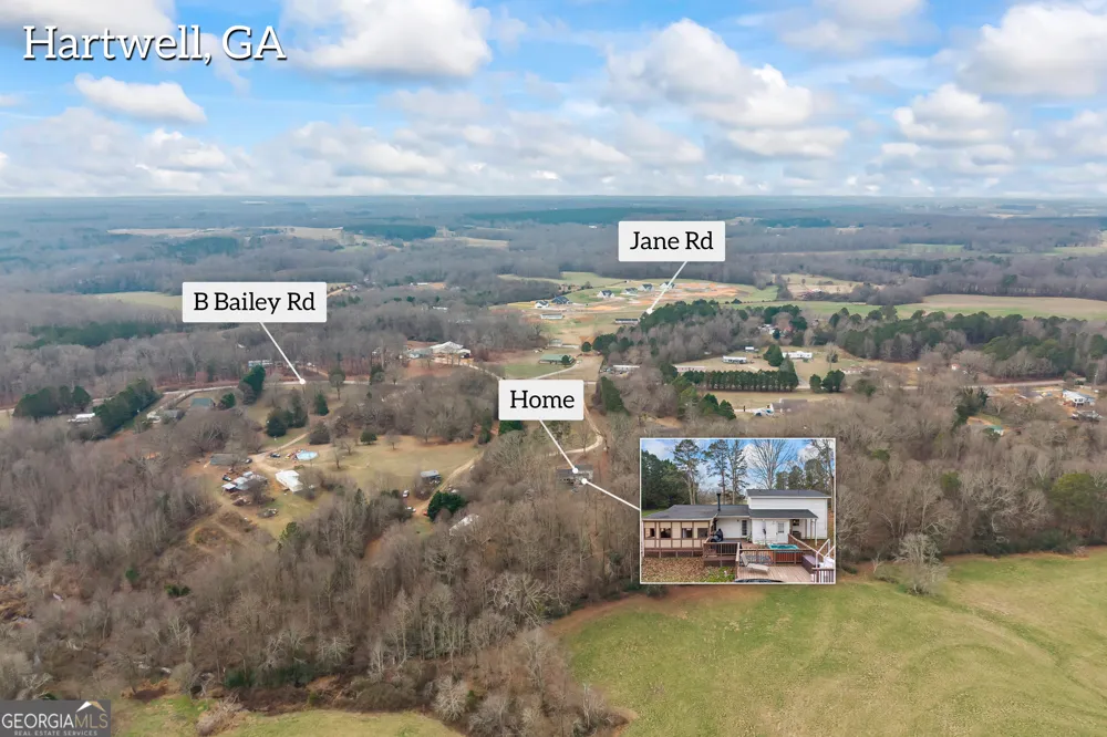 882 B Bailey RD Hartwell, GA 30643