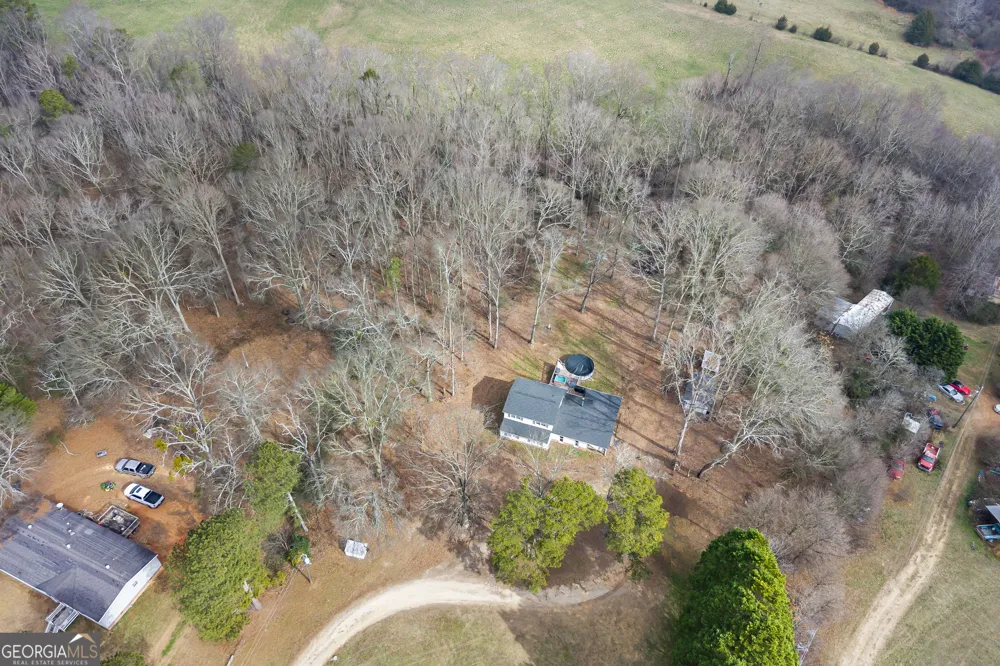 882 B Bailey RD Hartwell, GA 30643