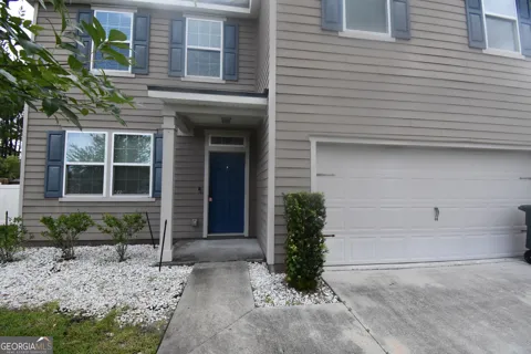 215 Hayworth CT