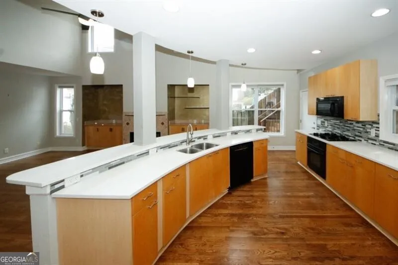 1354 Brookhaven Village CIR NE Brookhaven, GA 30319