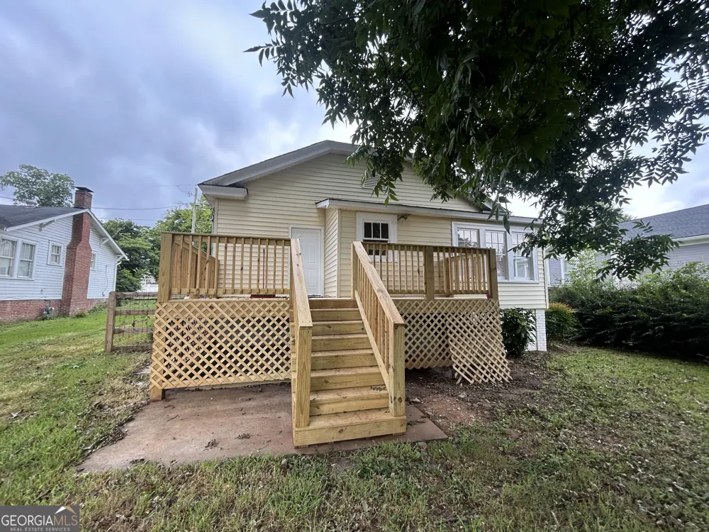 144 Marshall ST Cedartown, GA 30125