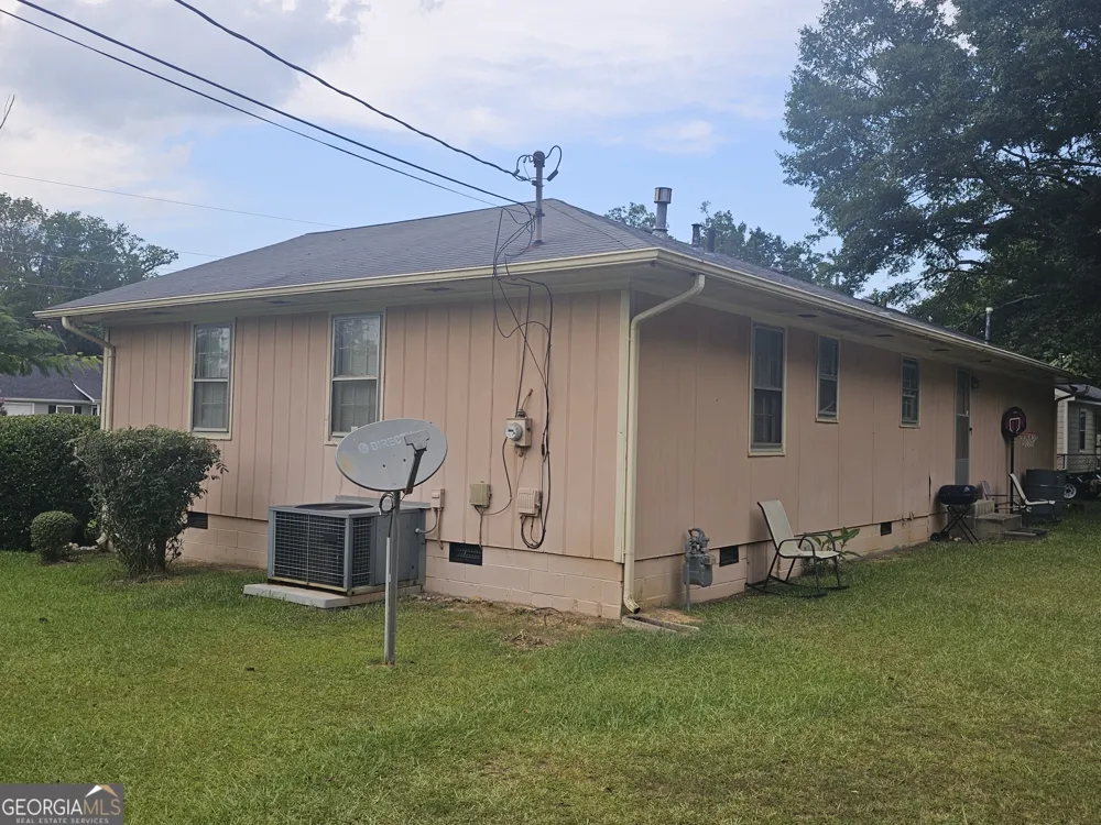 509 W Jule Peek AVE Cedartown, GA 30125