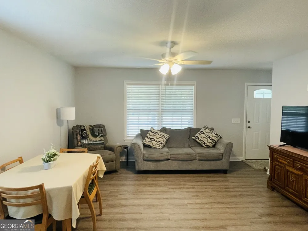 119 S Rushing ST Glennville, GA 30427