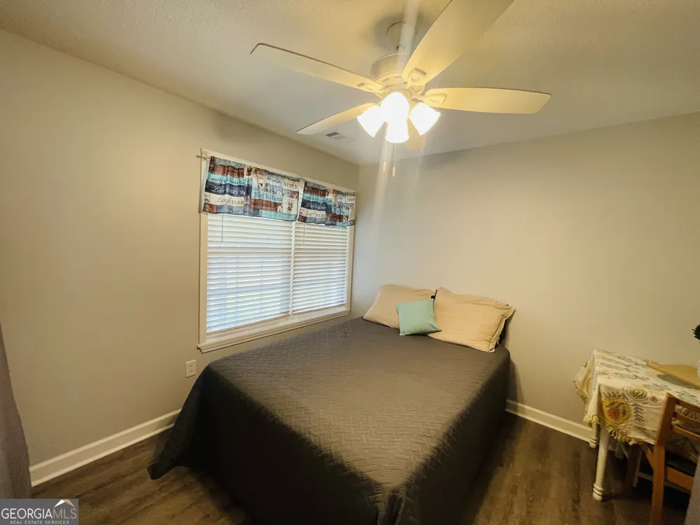 119 S Rushing ST Glennville, GA 30427