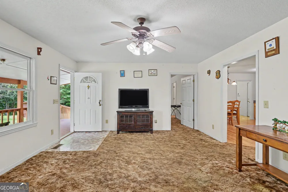 118 Cub LN Rabun Gap, GA 30568