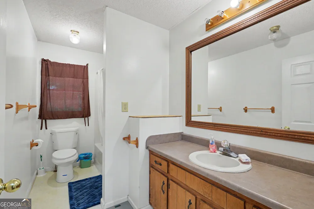 118 Cub LN Rabun Gap, GA 30568