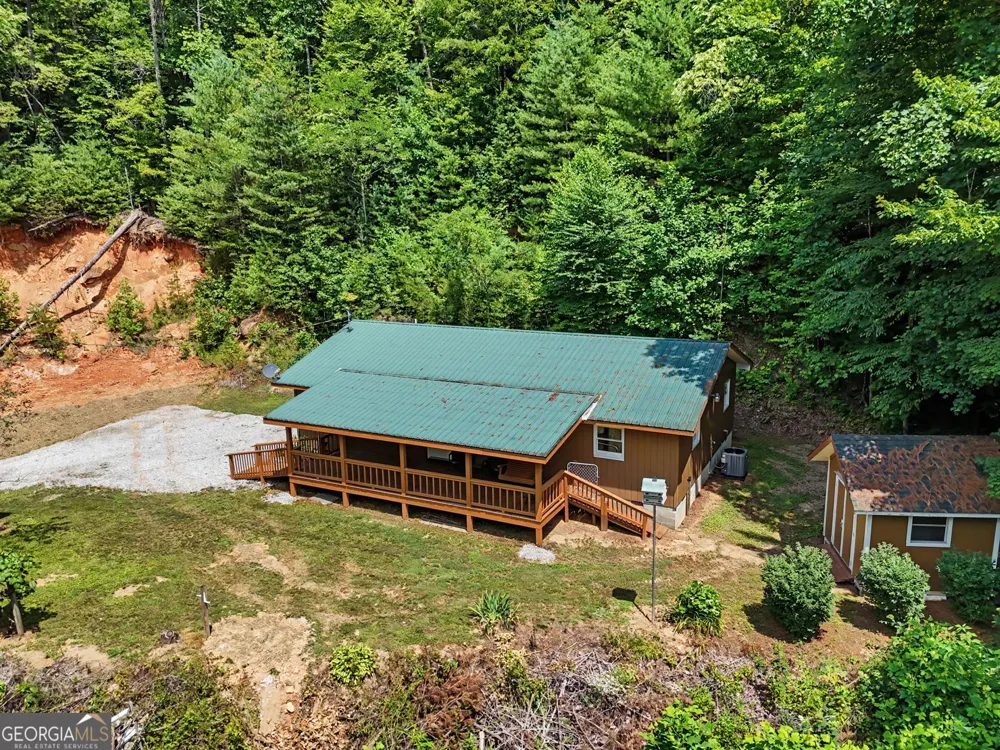 118 Cub LN Rabun Gap, GA 30568