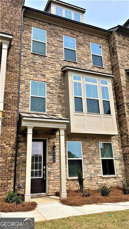 3758 Duke Center WAY