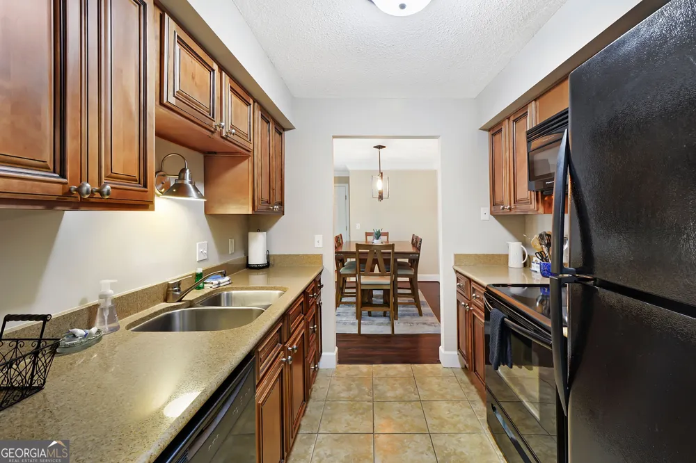 2511 Demere RD St. Simons, GA 31522