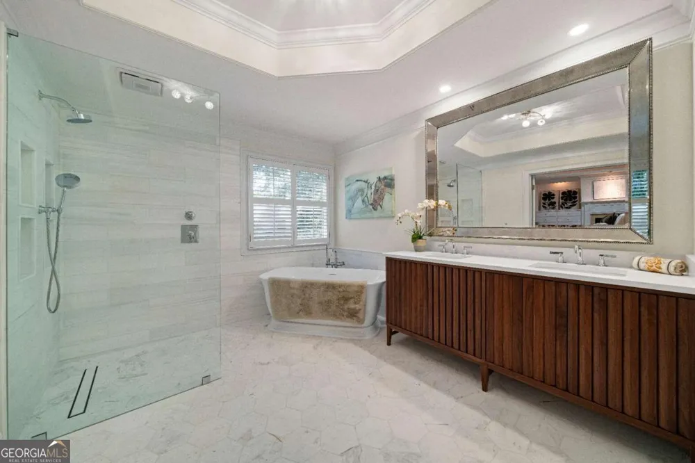 2599 Brookline Circle Brookhaven, GA 30319