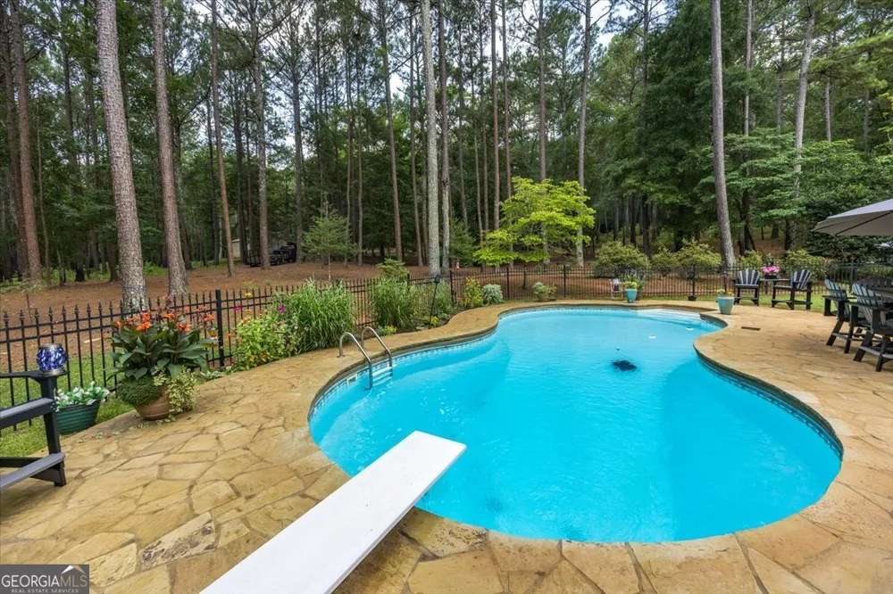 409 Madison LN Forsyth, GA 31029