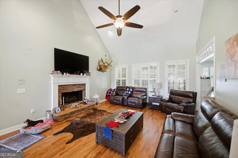 409 Madison LN Forsyth, GA 31029