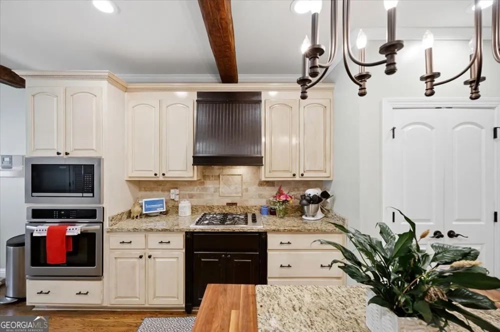 409 Madison LN Forsyth, GA 31029