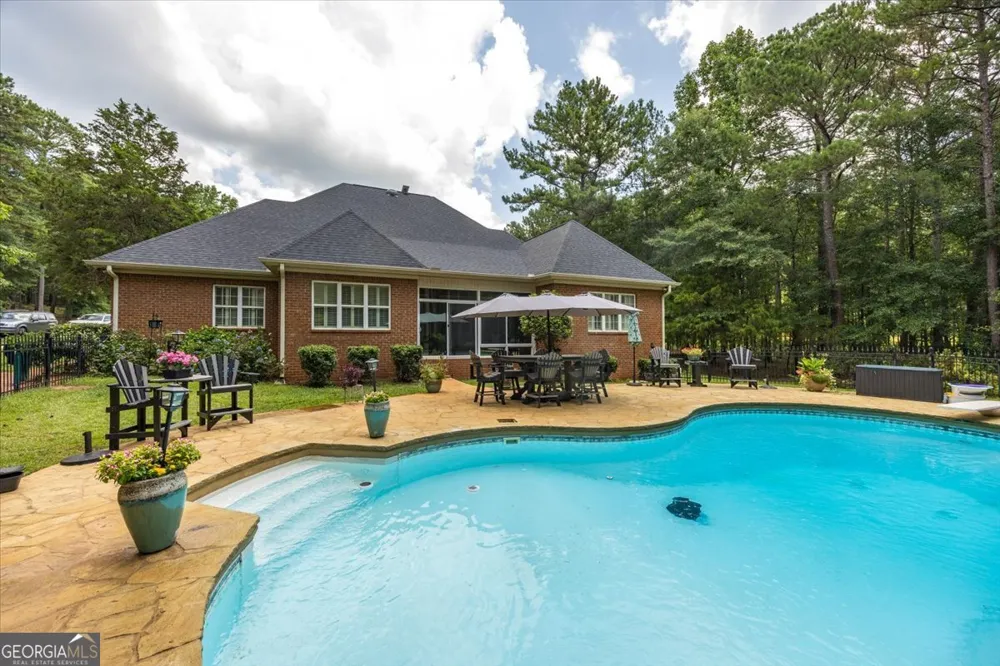409 Madison LN Forsyth, GA 31029
