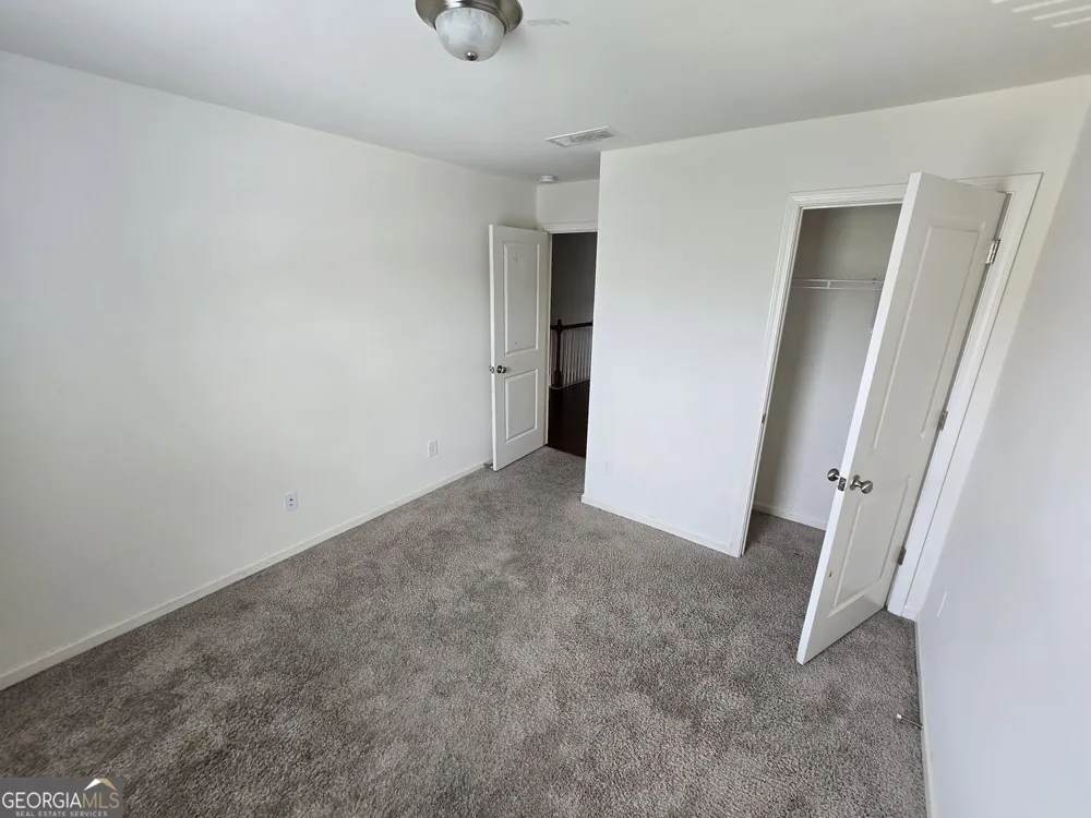 5272 Mill WAY Stone Mountain, GA 30083