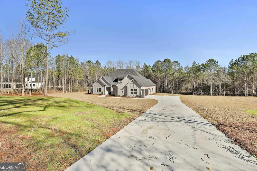 757 Alex Stephens RD Moreland, GA 30259